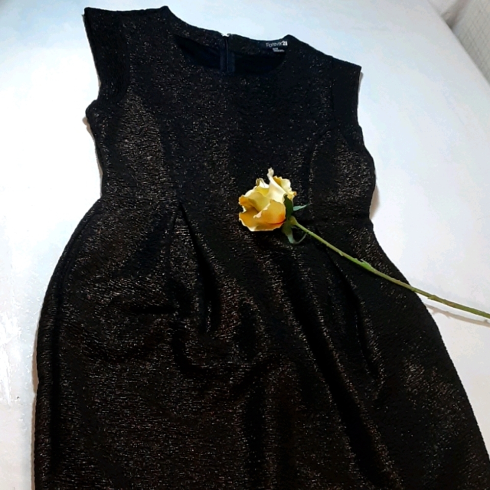 Forever 21 dress size M